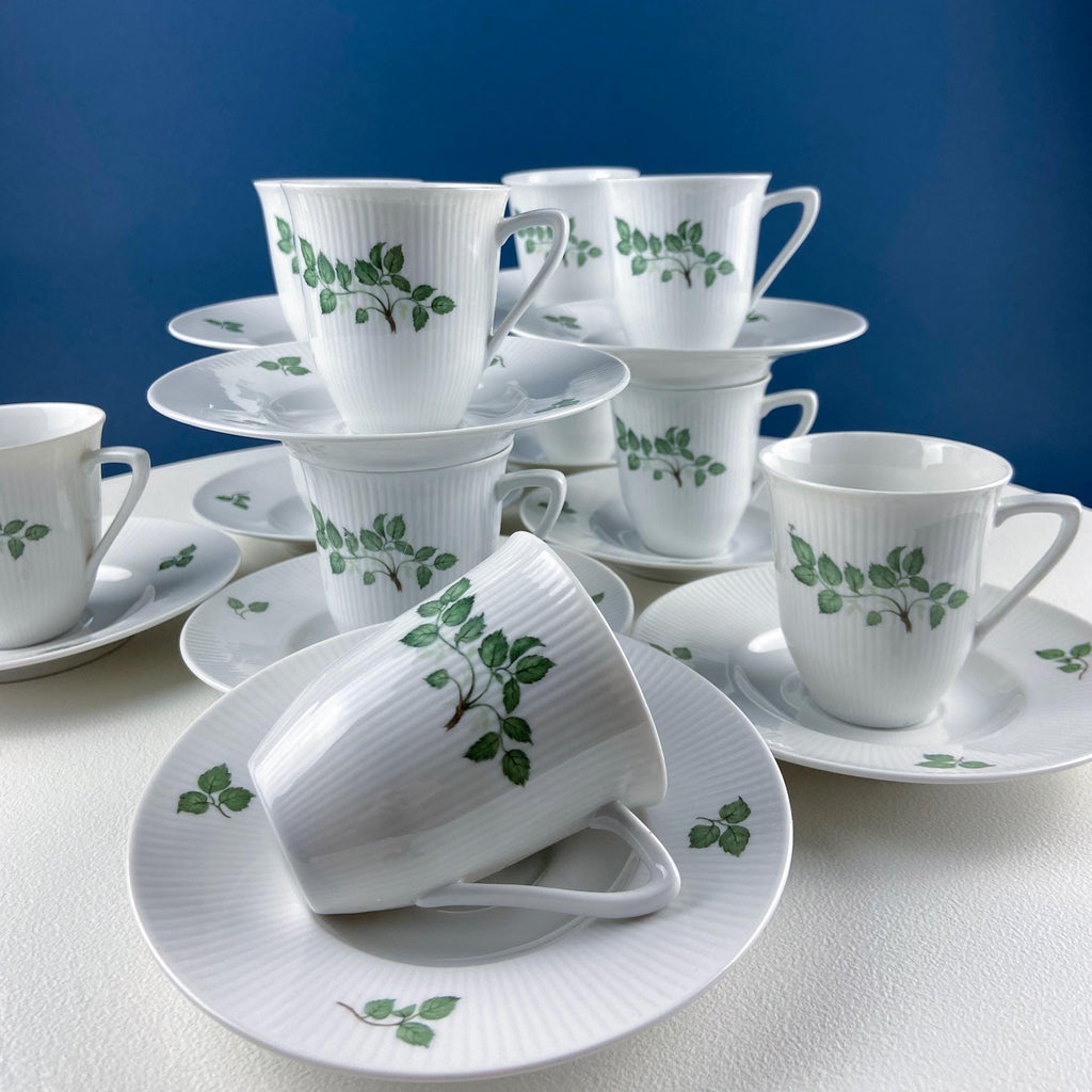 1900's Swedish Modern Dish Set