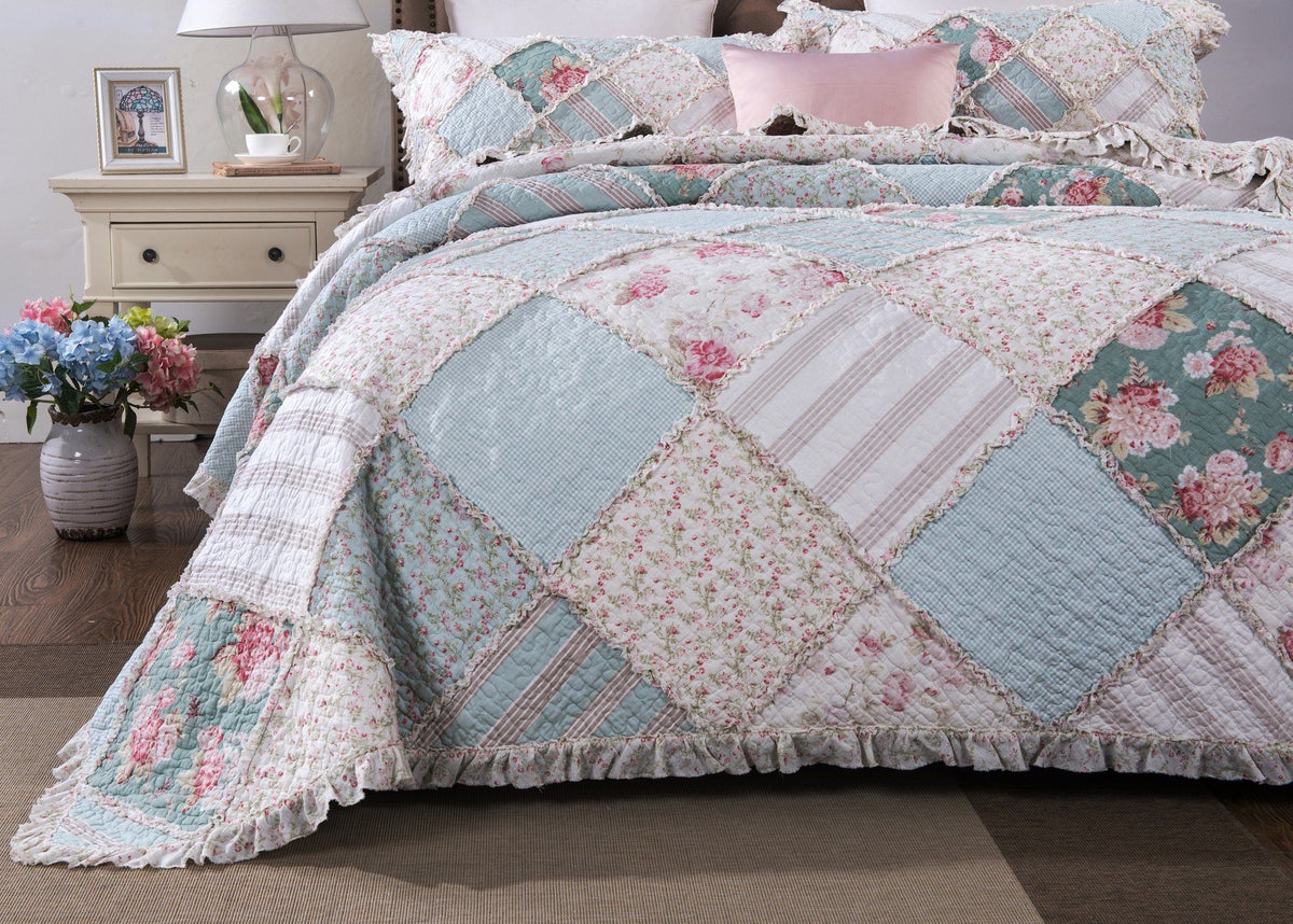Hint of Mint Pastel Cotton Patchwork Quilt Set