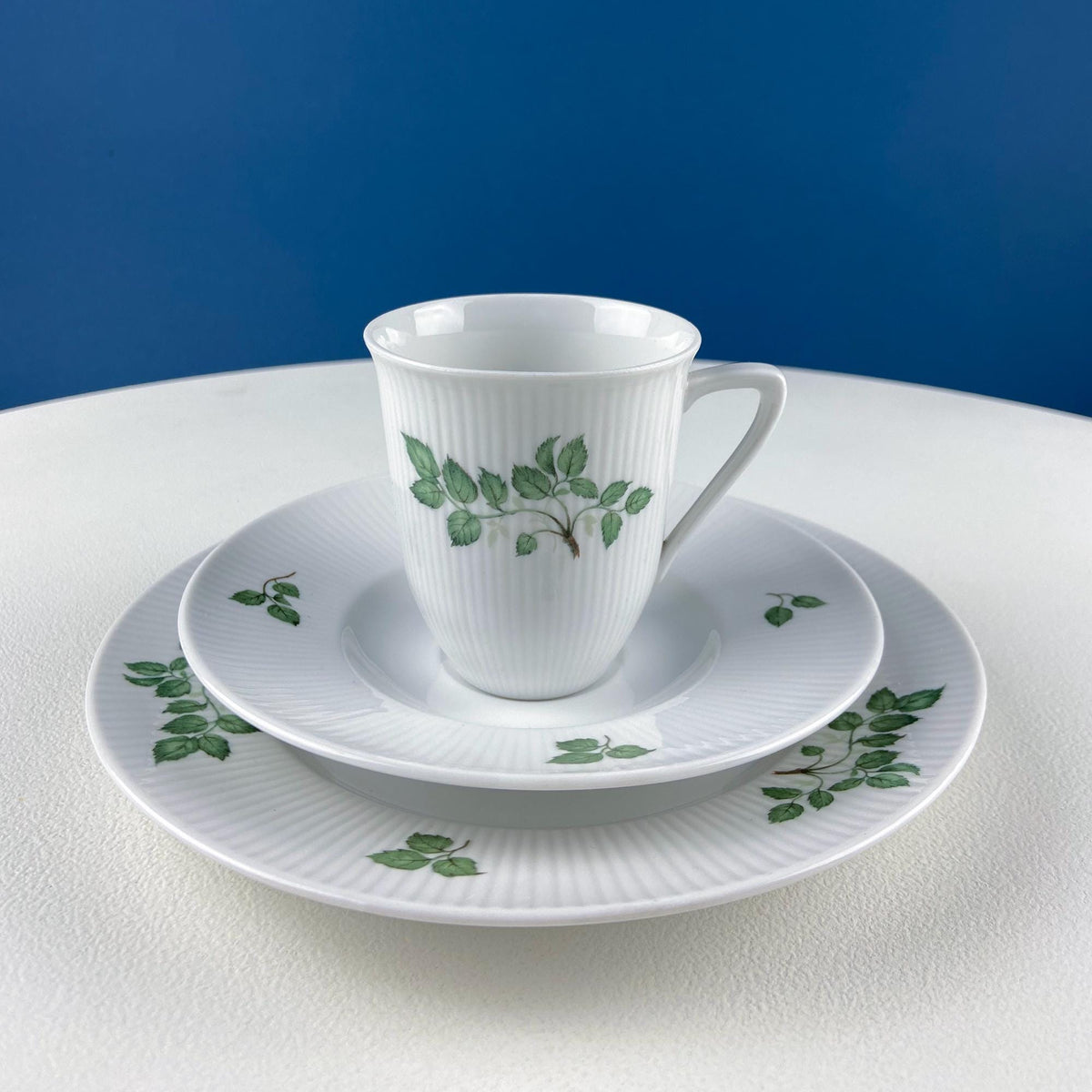 1900's Swedish Modern Dish Set